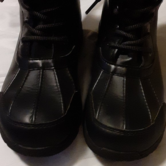 Boots - Picture 2 of 9